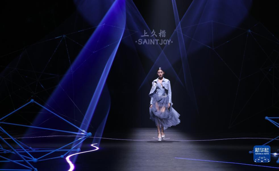 威尼斯144777欢迎你